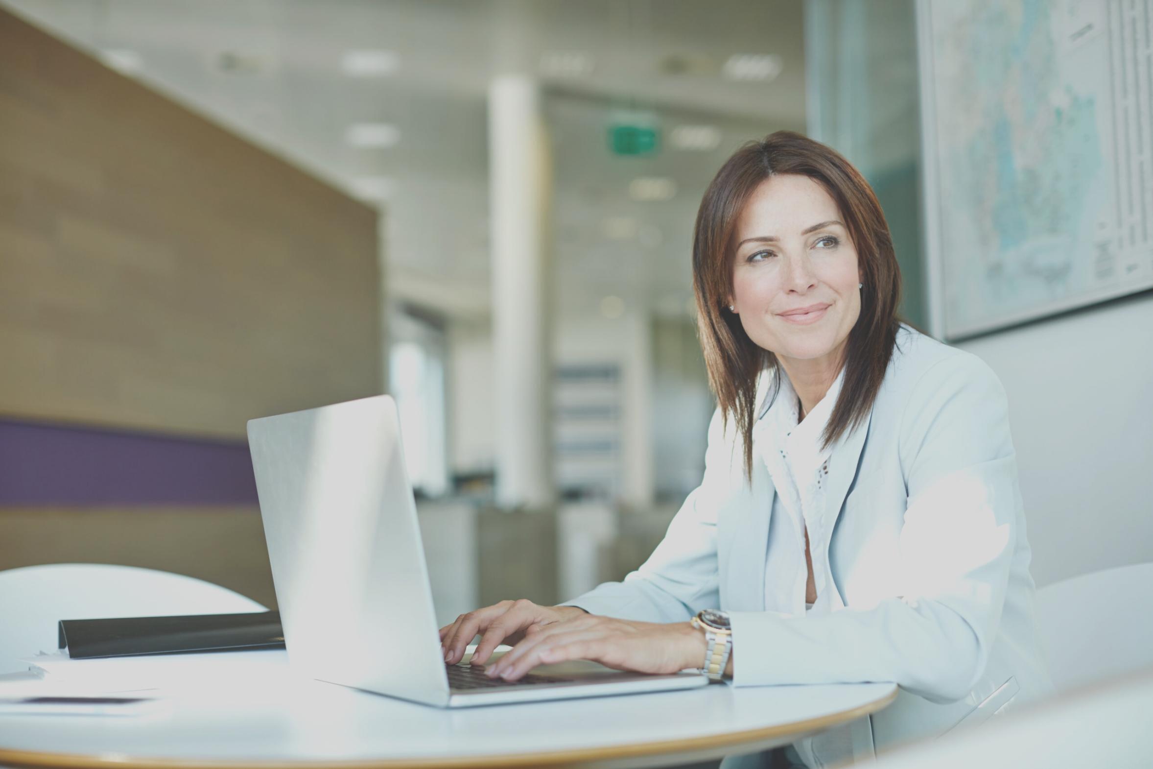 Environnement de travail pour l'optimisation de contenu